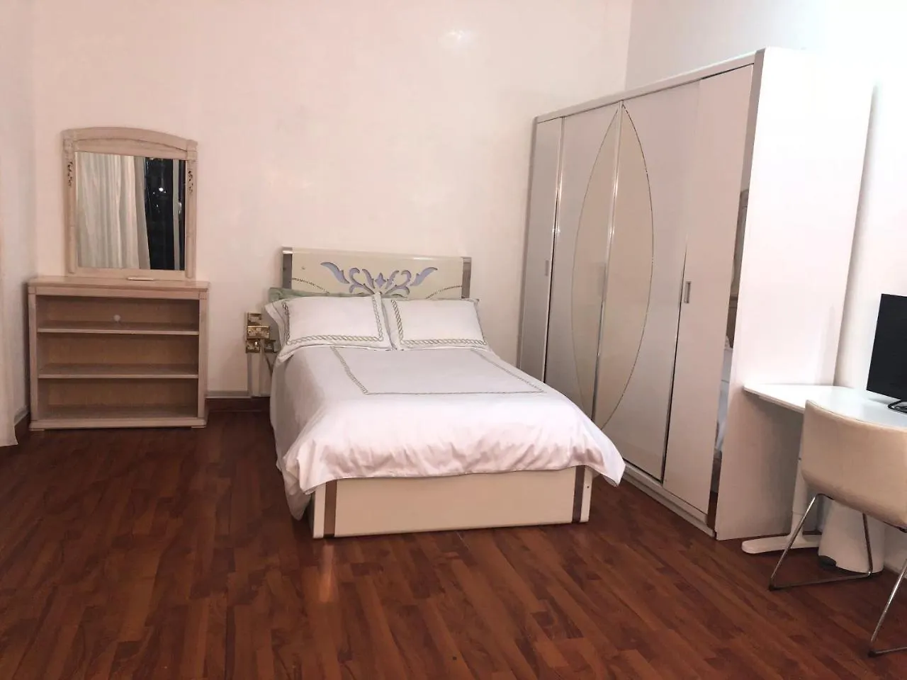 Апартаменты Studios Corniche Абу-Даби