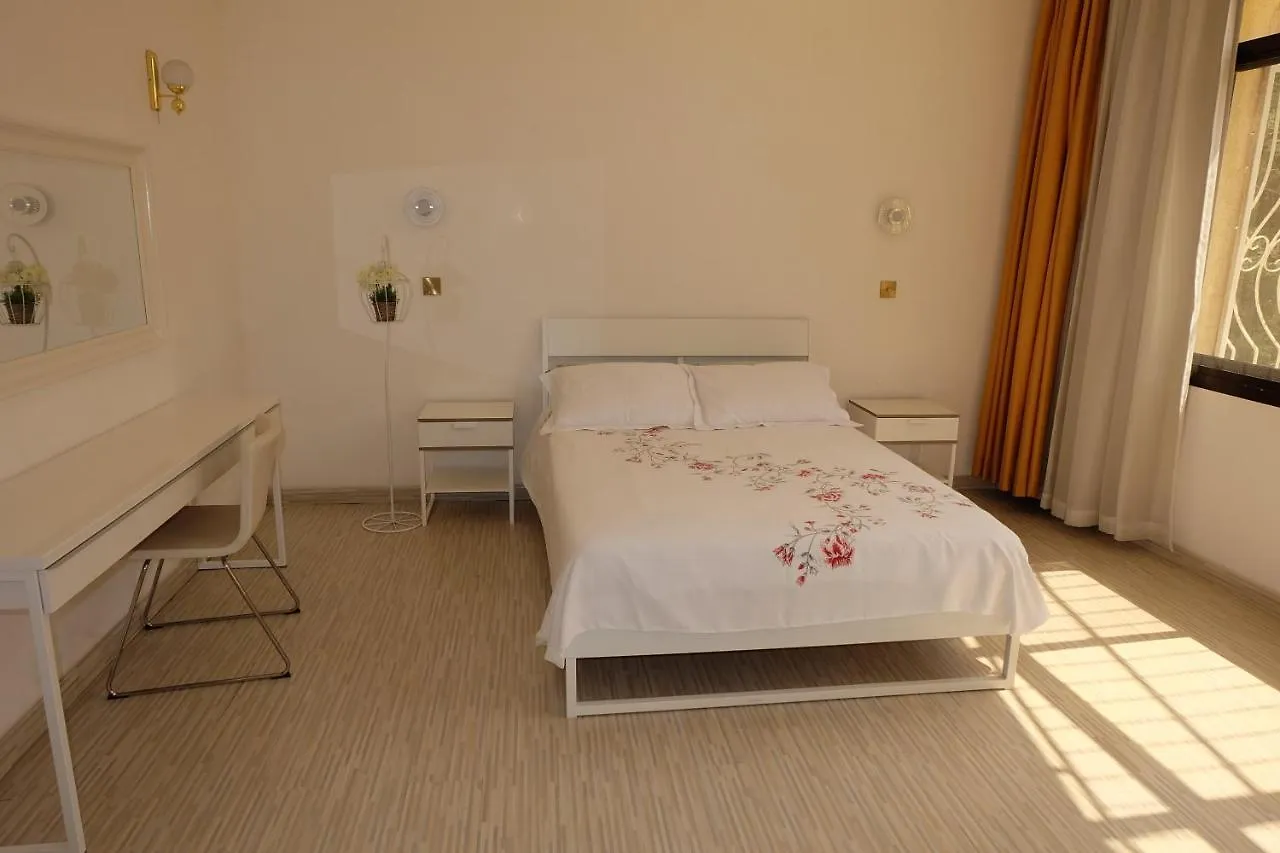 Studios Corniche Apartment Abu Dhabi 0*,