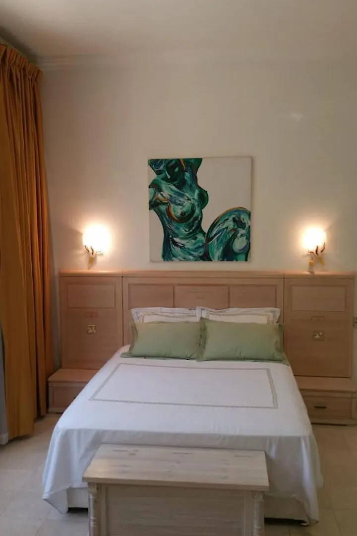 Studios Corniche Apartment Abu Dhabi