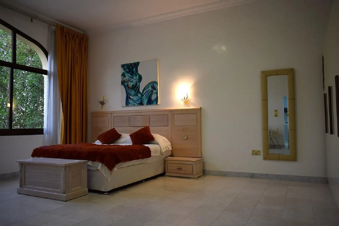 Apartment Ferienwohnung Studios Corniche Abu Dhabi